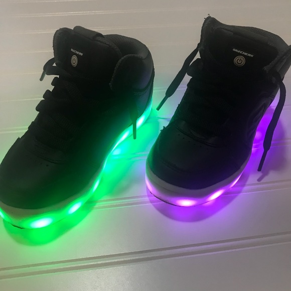 skechers toddlers light up shoes